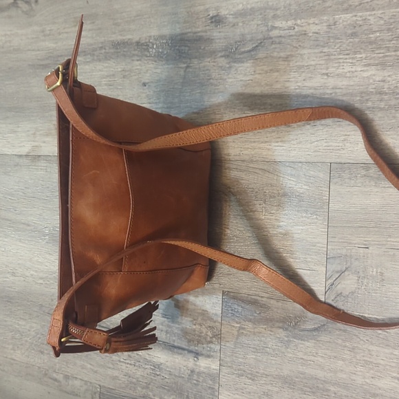 Diva True Crossbody Handbag - Picture 3 of 13